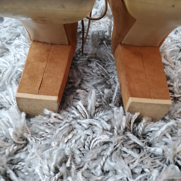 H and M Tan Platform Booties Size 41 EU/9.5 US - Picture 9 of 11